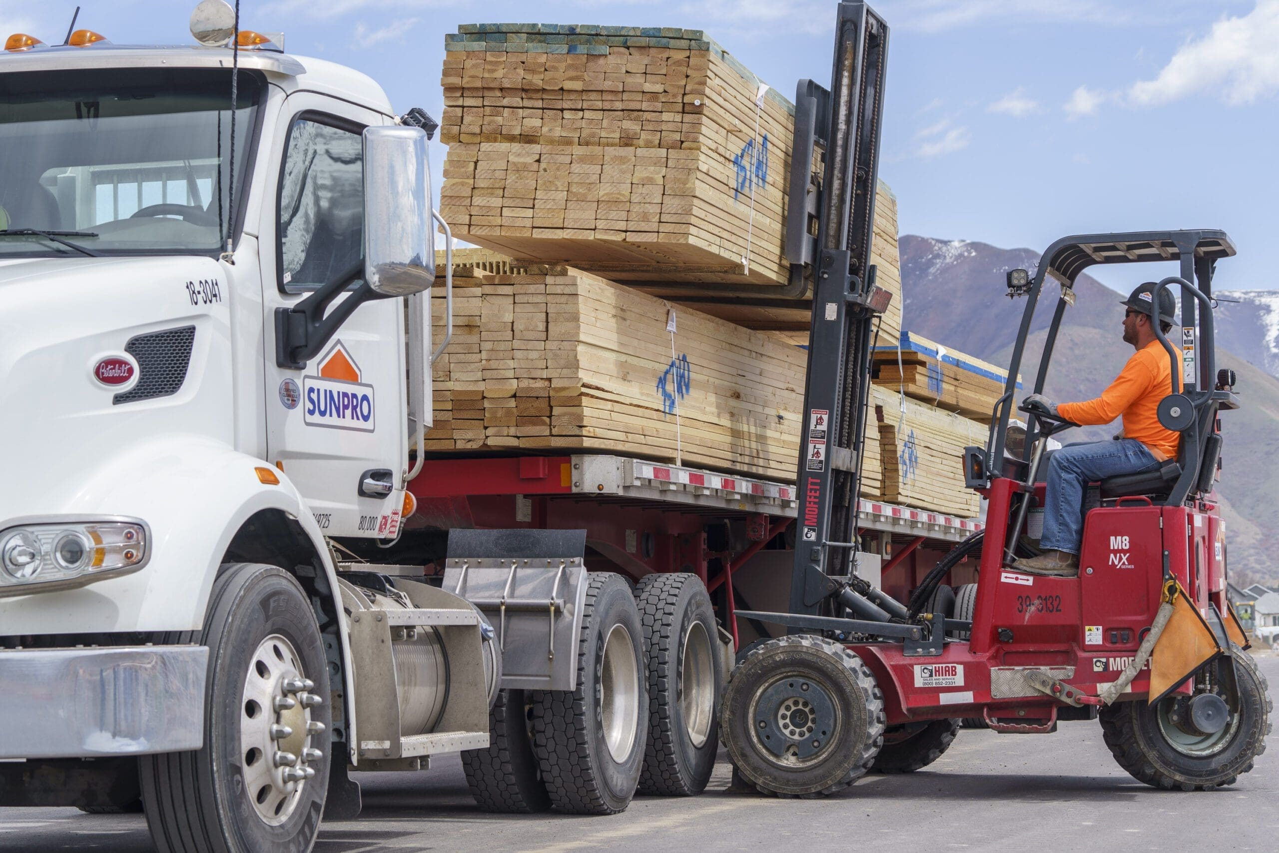 Sunpro Lumber Delivery